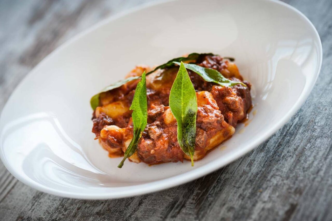 gnocchi ragu anatra papera pranzo ferragosto umbria