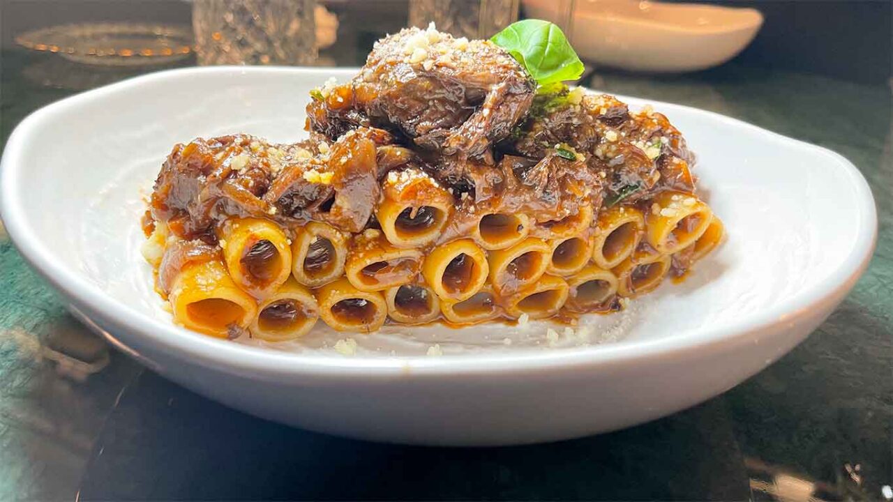 la genovese al ristorante di terra Gioia a Salerno