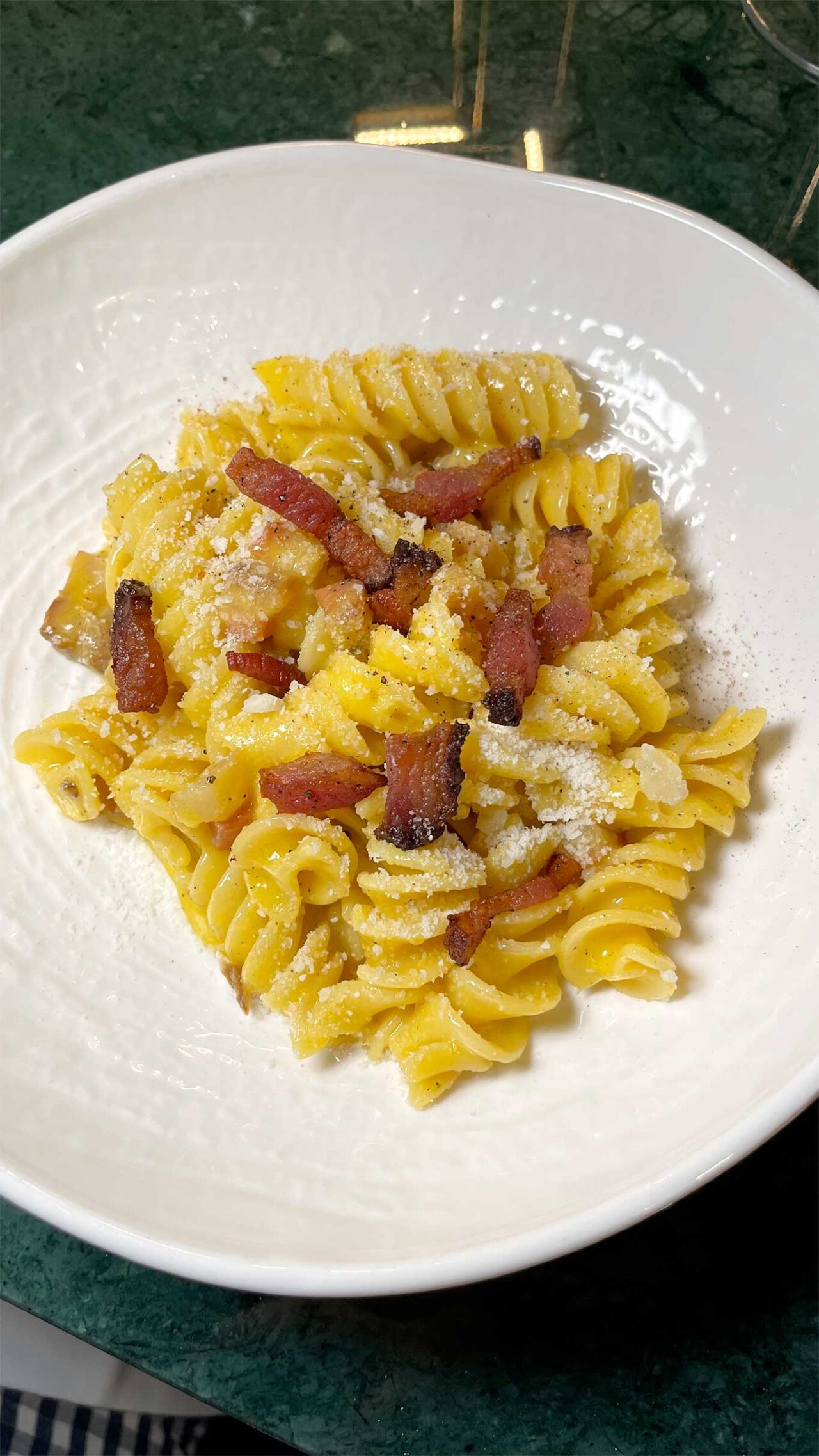 la carbonara al ristorante Gioia a Salerno 