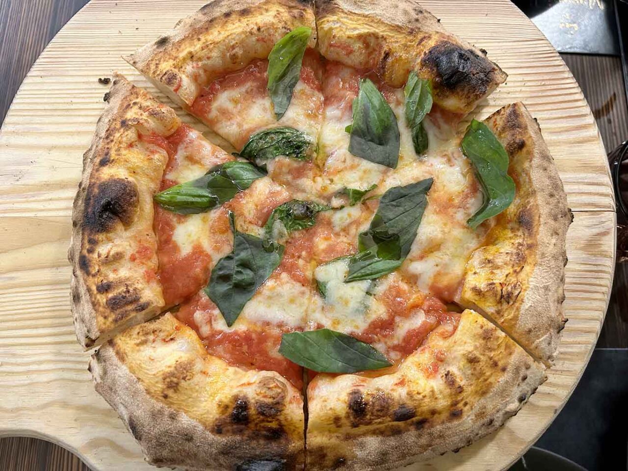 la pizza margherita di Martucci che ha vinto il Girone E del Campionato della Pizza