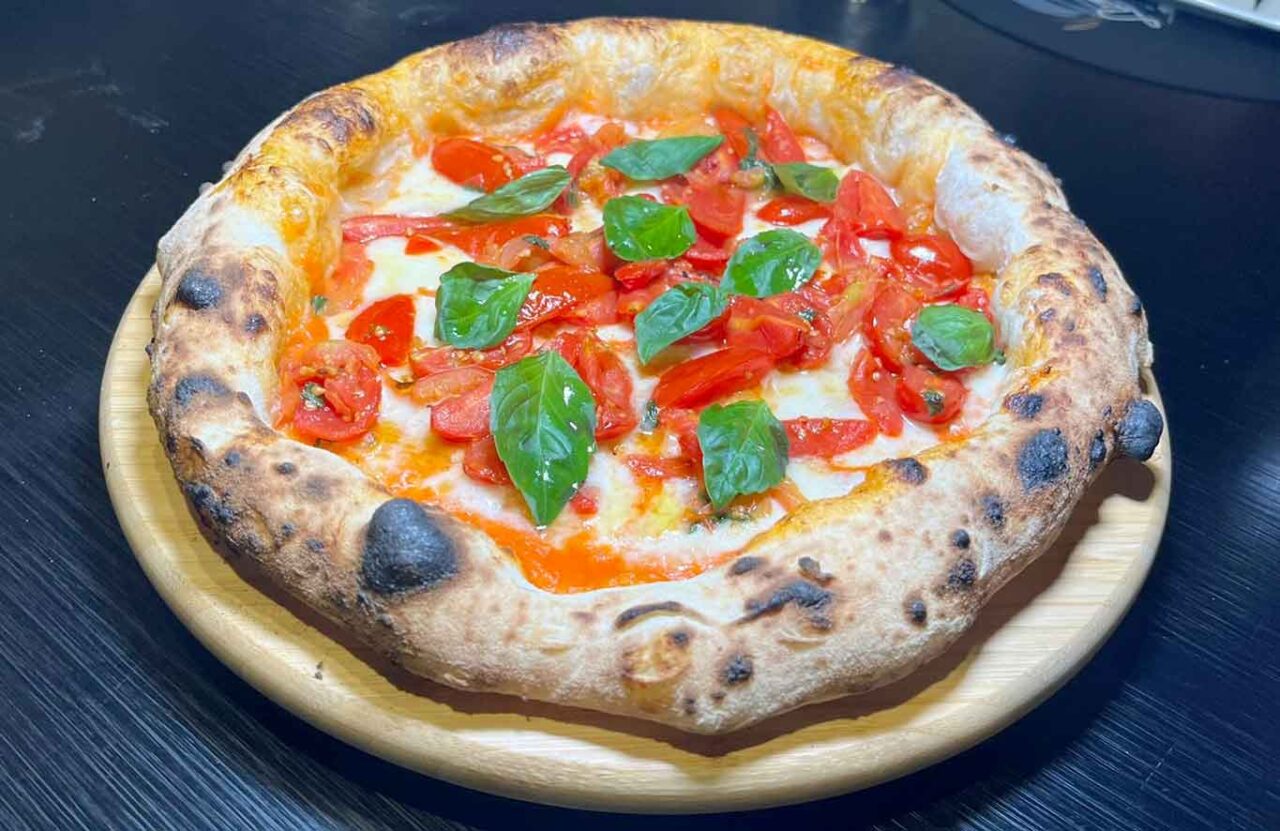 la pizza filetto di pomodoro di Salvatore Lioniello al Campionato della Pizza 2024